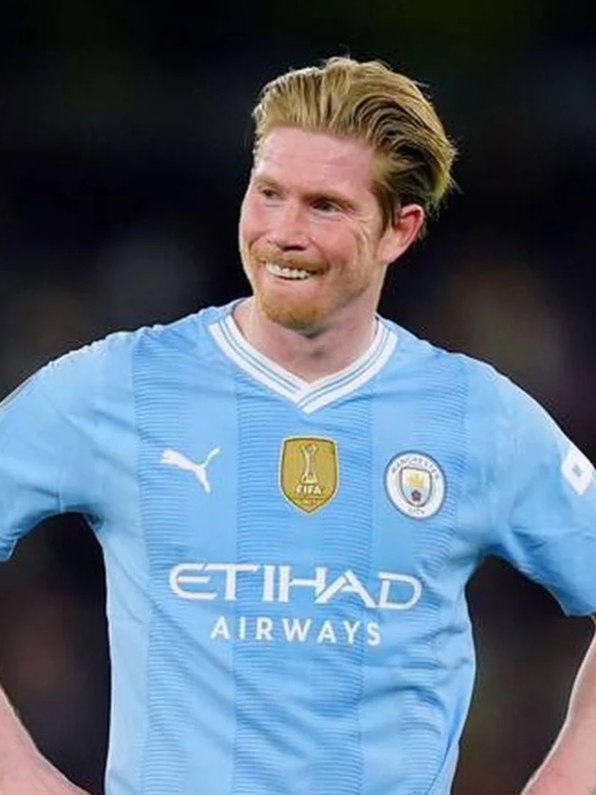 开云APP-德布劳内在皇家马德里比赛中比赛局势复杂，比赛规则变更引发热议！观众掌声雷动的简单介绍