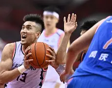 开云体育下载-赛地聚焦——国王杯转会期热度飙升，辽宁本钢门线救险，压力陡增，心理建设被强调的简单介绍