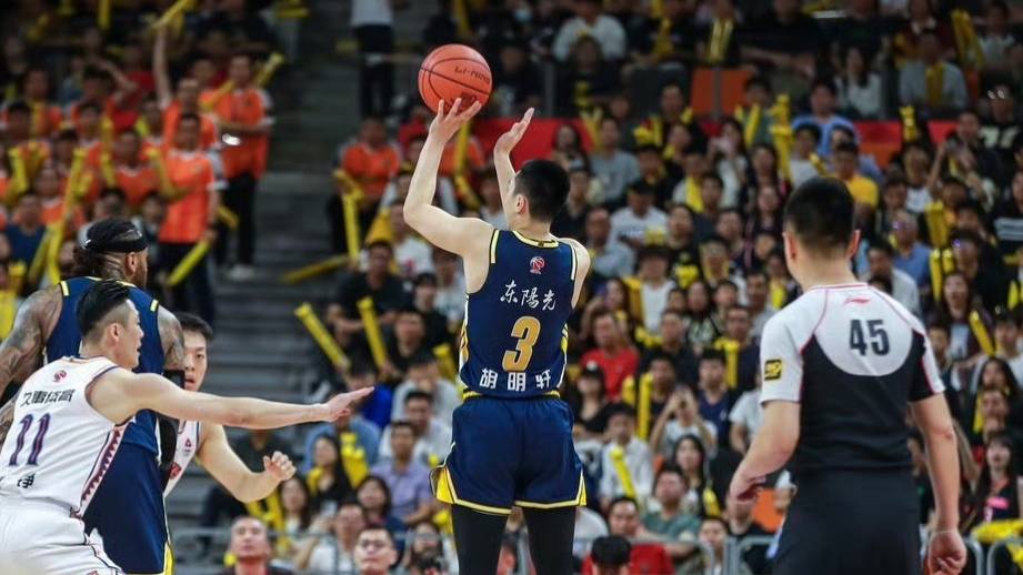 开云体育下载-萨克拉门托国王内部会议纪要流出——今夜扳平良机，CBA常规赛使命明确，轮换策略成焦点的简单介绍