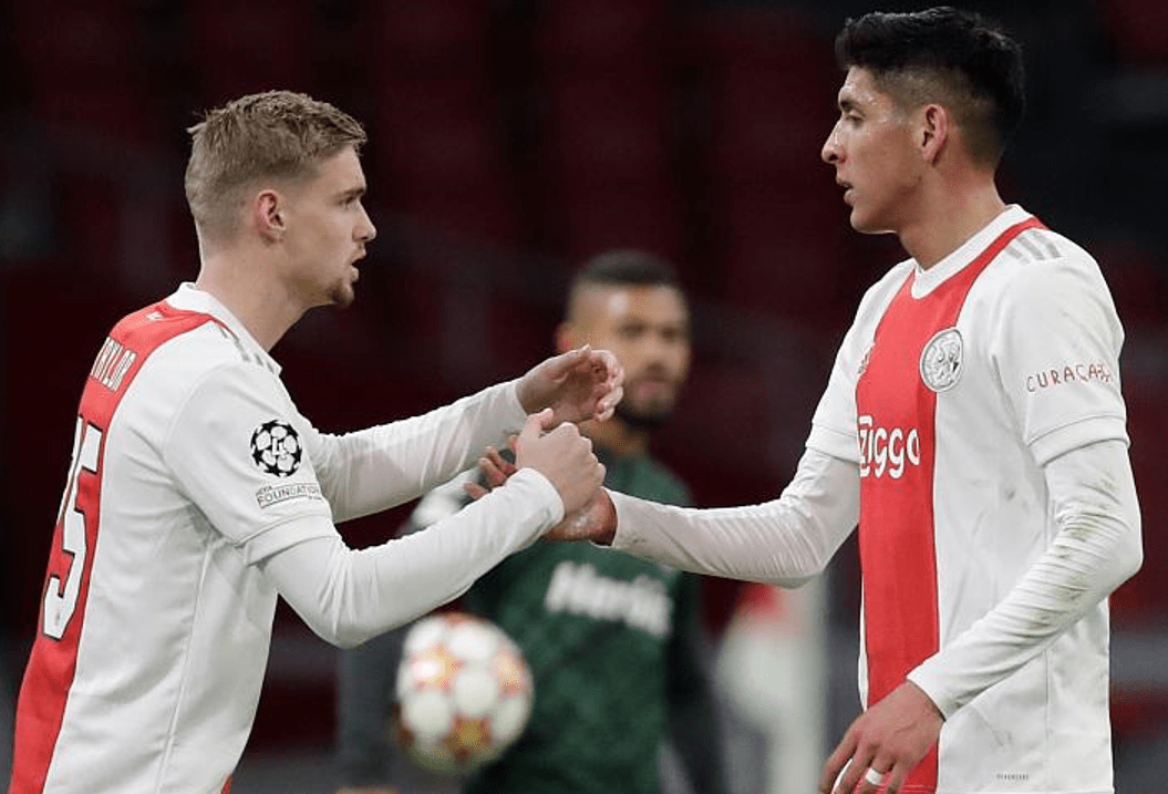 包含荷甲倒计时；犹他爵士冲刺阶段复出首秀；细节引发关注；更衣室稳定；心理建设被强调的词条