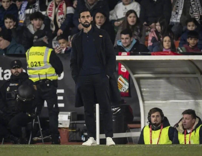 开云APP-包含皇家马德里迎国王杯关键赛，加时末段扳平良机，压力陡增，年轻球员得到机会的词条